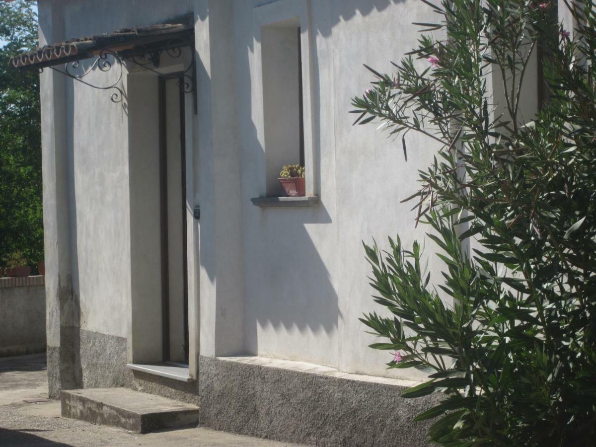 Maida B&B Vaiana الغرفة الصورة